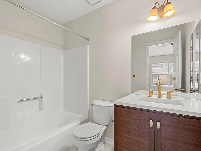 Master Bathroom.