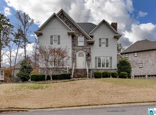 2546 Ivy Glenn Dr, Birmingham, AL 35243