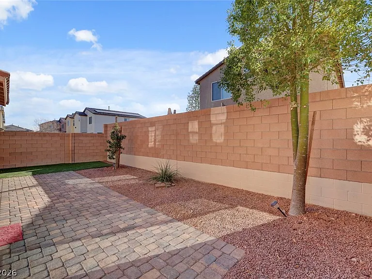 10735 Centerville Bay Ct — Photo 42