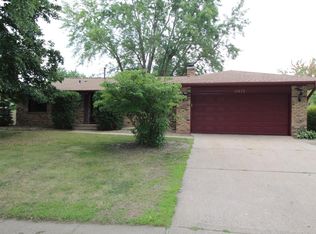 13572 Ferris Ave, Apple Valley, MN 55124