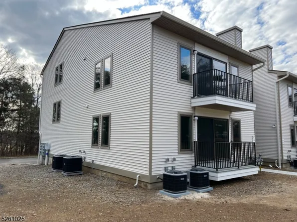 49 Sam Bonnell Dr #49, Union Twp., NJ 08809