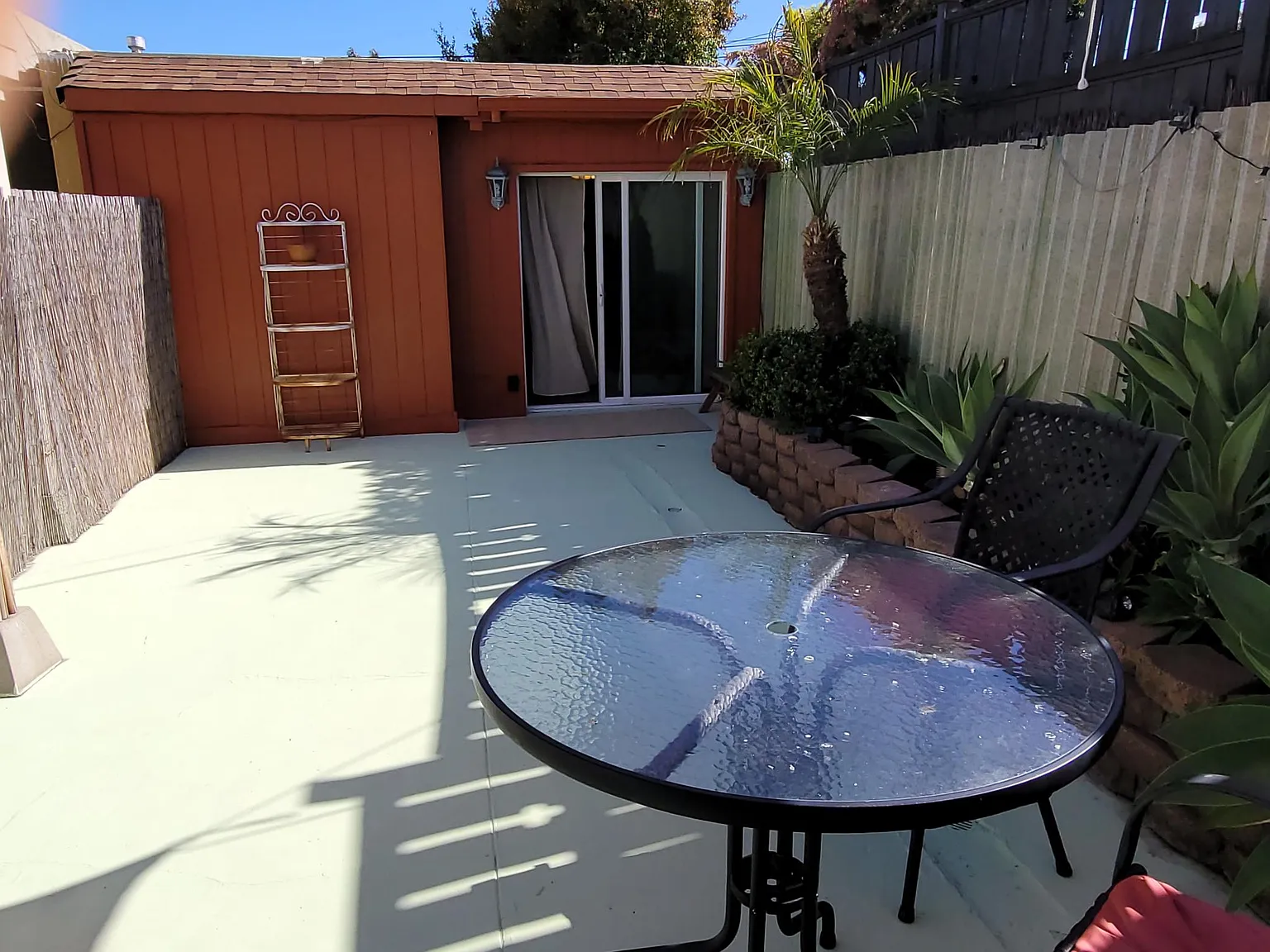 Studio, 420 sqft, $1,795 — Photo 3
