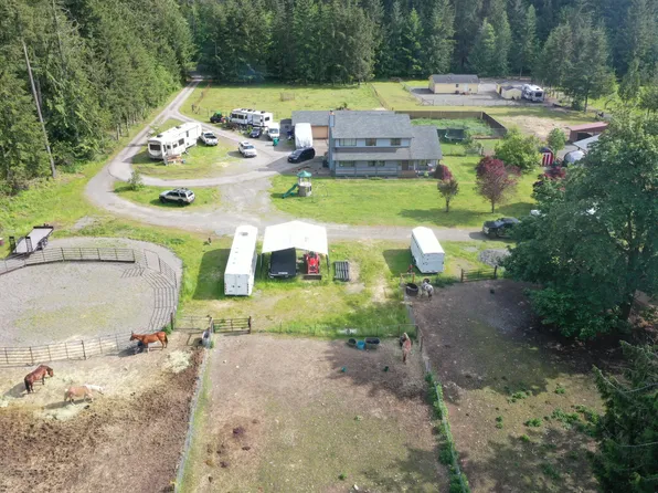 24930 SE 376th St, Enumclaw, WA 98022