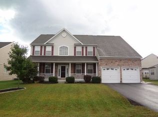 9 Saint George St, Ocean View, DE 19970