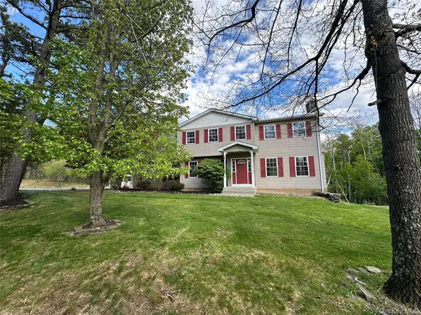 34 Fire Tower Road, Bloomingburg, NY 12721