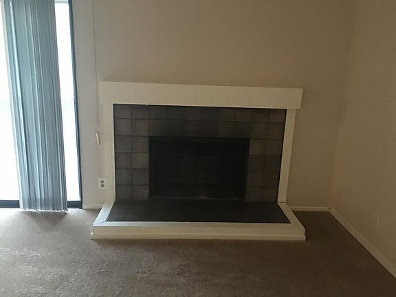 4th image of 948 Kiely Blvd