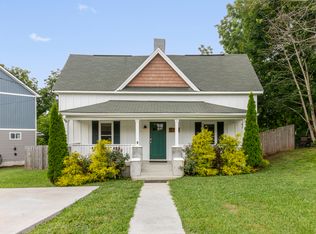 761 N Main St, Canton, NC 28716