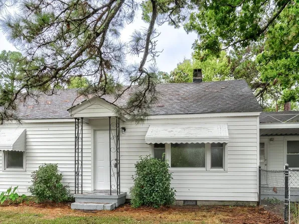 9159 Speights Chapel Road, Whitakers, NC 27891