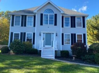 76 Moreau St, Manchester, NH 03102