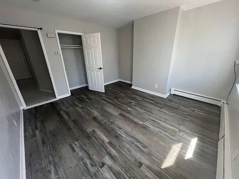 95 Butler St #1 — Photo 3