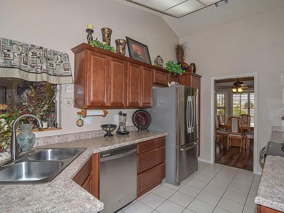 6Kitchen
