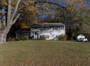 32 Sunnyfield Dr, Windsor, CT 06095