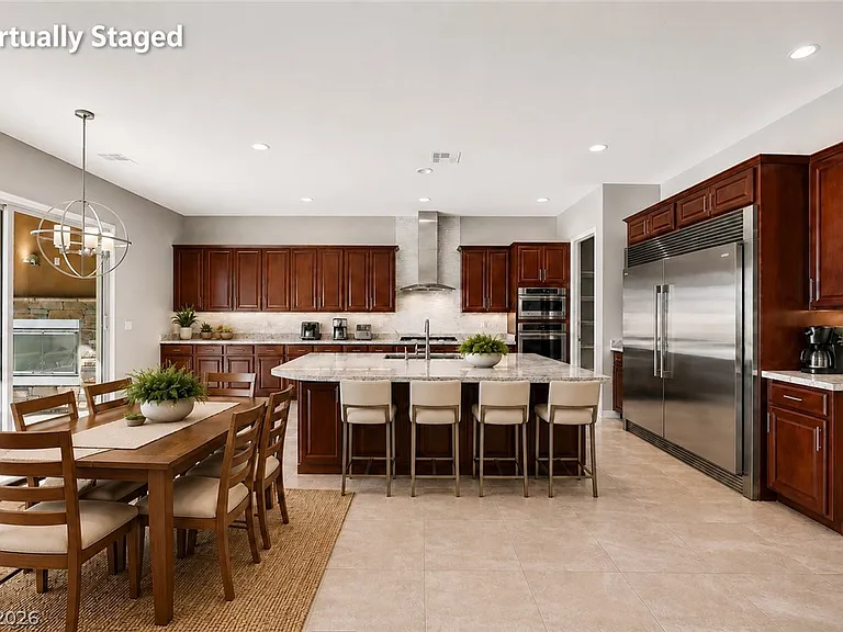 224 Highspring St — Photo 3