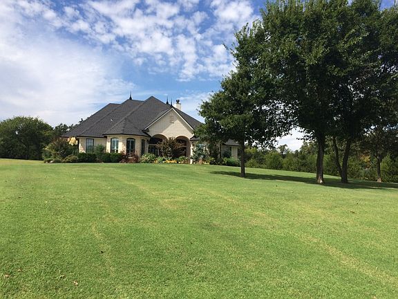 2nd image of 750 Highland Hills Dr