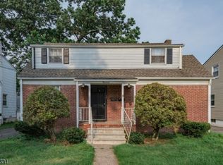 13 Birchwood Dr, Hawthorne, NJ 07506