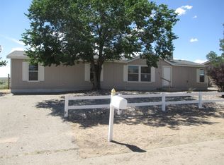 819 5th St SW, Rio Rancho, NM 87124