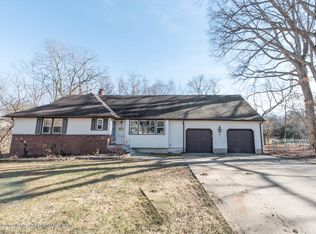 2 Timber Rd, East Brunswick, NJ 08816