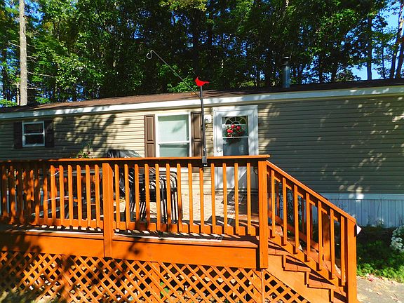3rd image of 65 Terry Drive