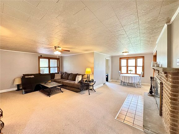 5th image of 148 McClain Rd