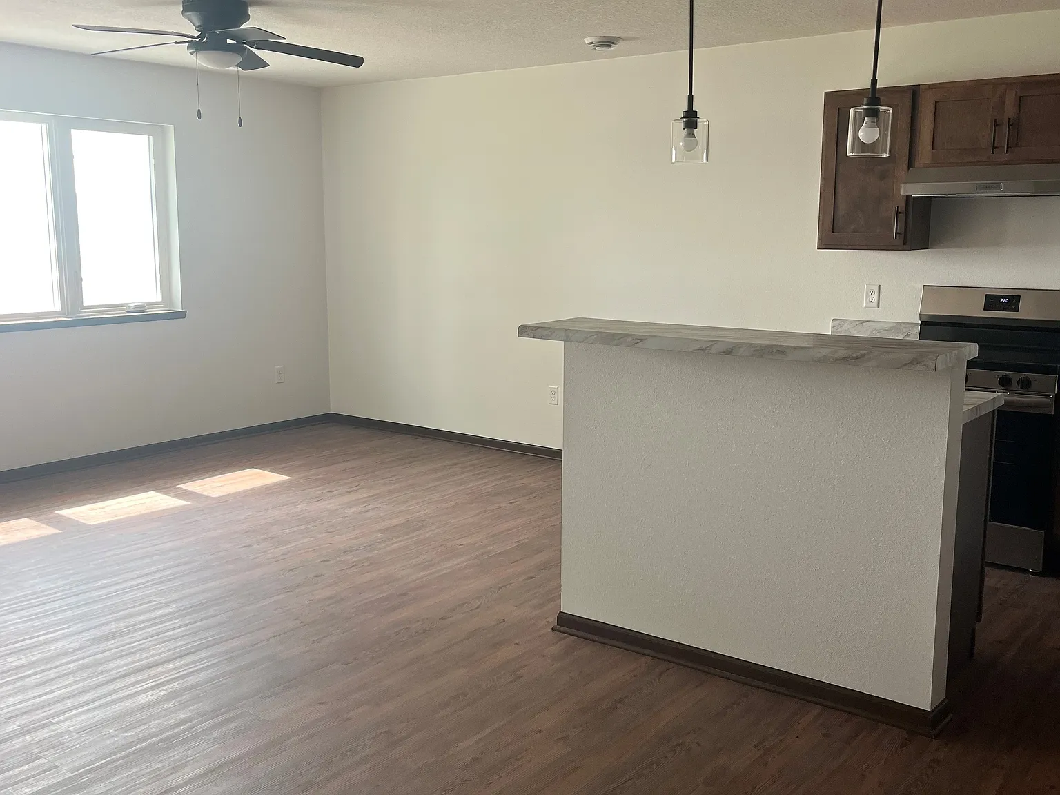 10 S Long Lake Ln — Photo 3