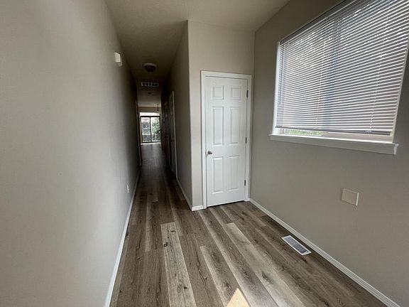 2nd image of 13001 NE 25th St
