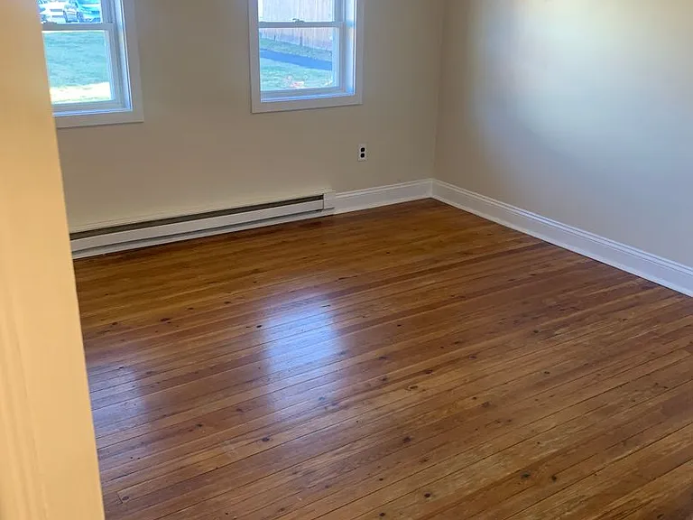 427 Sycamore Ave — Photo 13