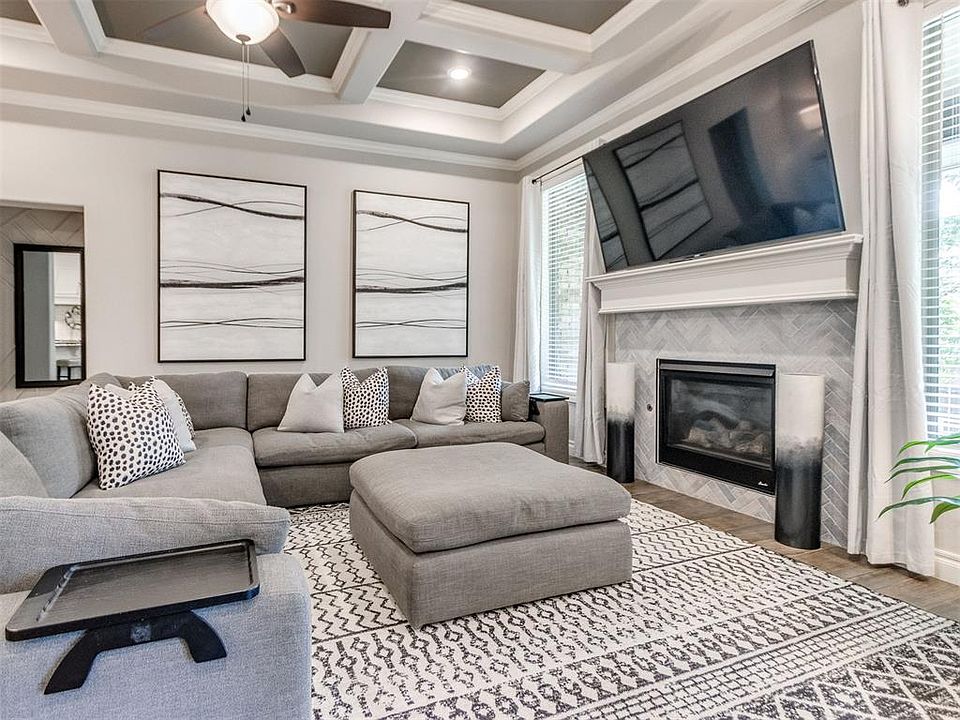1st image of 5025 Sunspear Dr