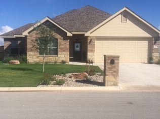 112 Tom Dobbins Dr, Roscoe, TX 79545