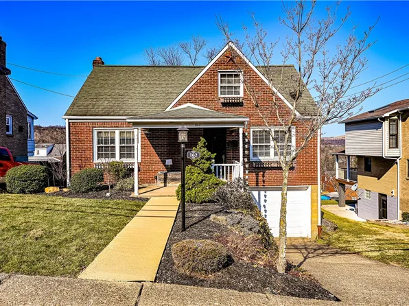 162 E Gilmore Ave, Trafford, PA 15085