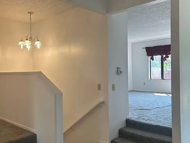2774 Jessica Cir — Photo 37