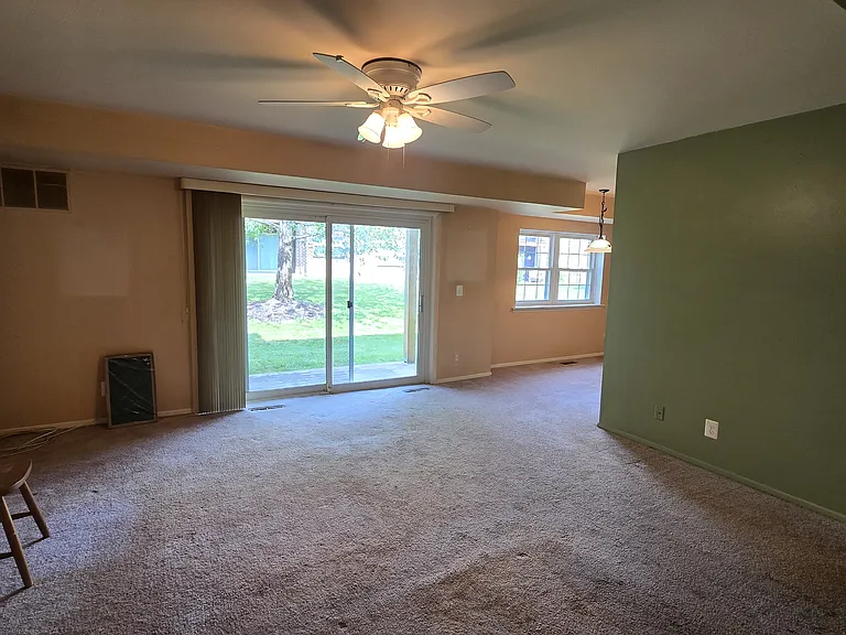 220 Timber Trl — Photo 2