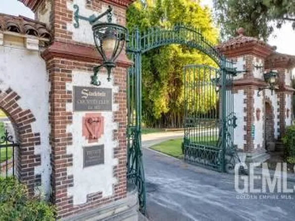 1110 Fairway Dr, Bakersfield, CA 93309