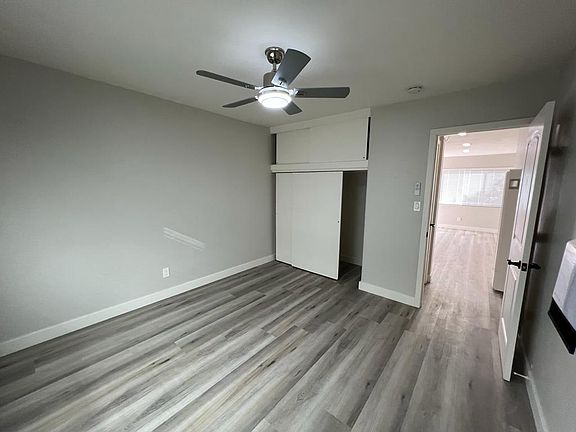 3rd image of 3946-3951 Mississippi St #3950