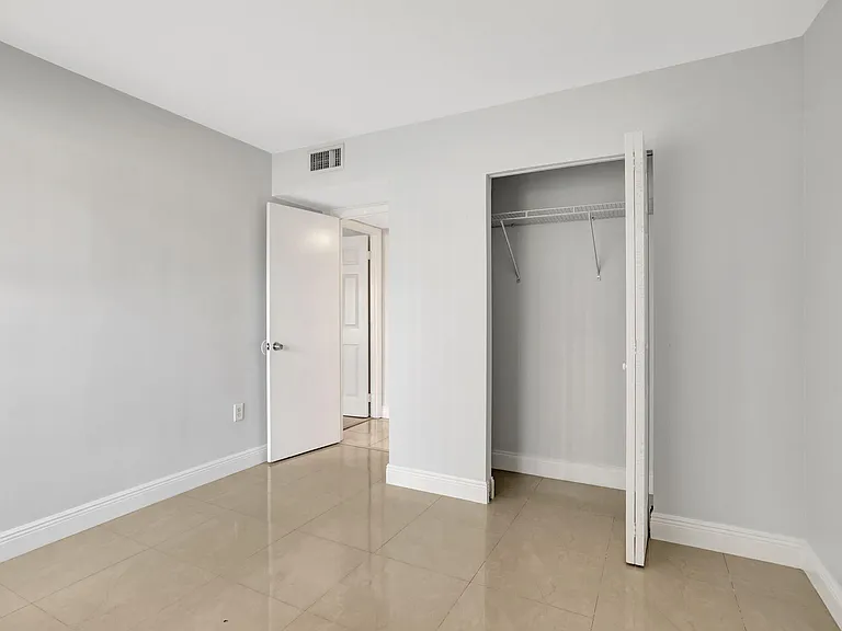 4156 Inverrary Dr #111 — Photo 7