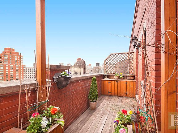 4th image of 186 W 80th St APT 11C