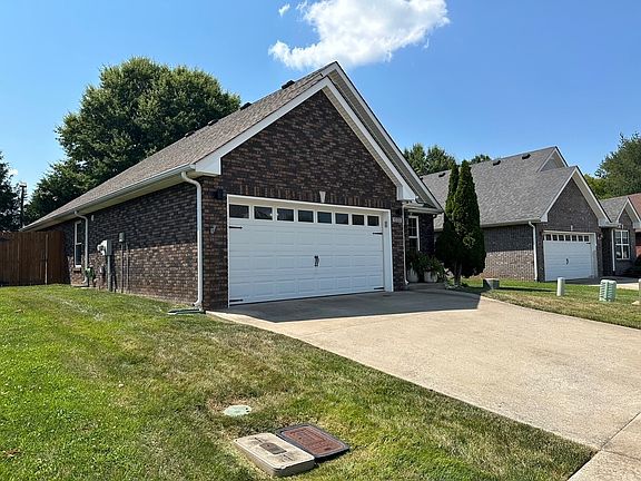 3rd image of 1020 Hendricks Ct