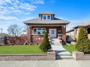 5444 S 72nd Ct, Summit, IL 60501
