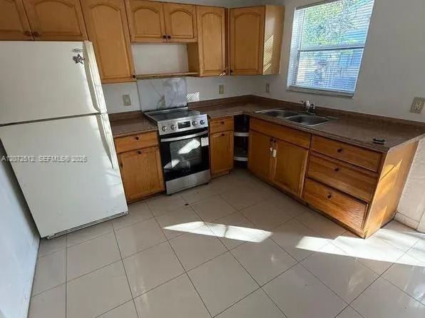1943 Arthur St APT 3, Hollywood, FL 33020