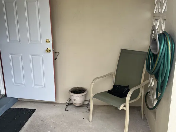 2926 Ashley Drive E #F, West Palm Beach, FL 33415