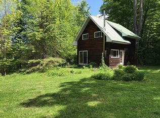 685 Blodgett Rd, Marshfield, VT 05658