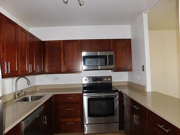 3rd image of 1560 N Sandburg Ter APT 2104A