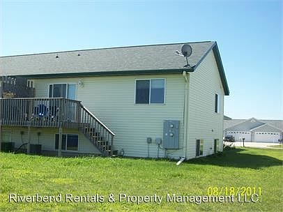 3rd image of 4427 131st St