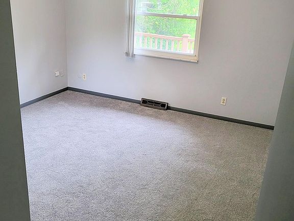 5th image of 2972 Traymore Dr