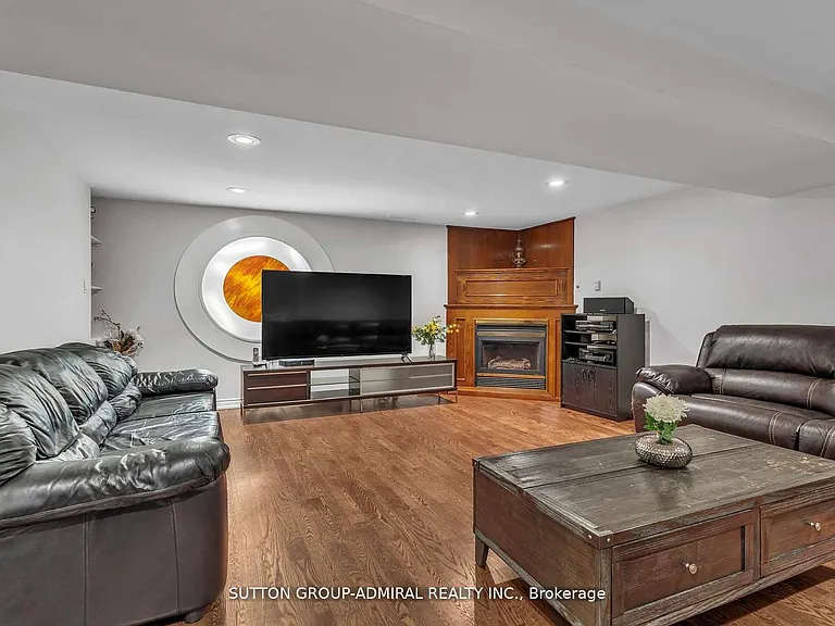116 Goulding Ave — Photo 11