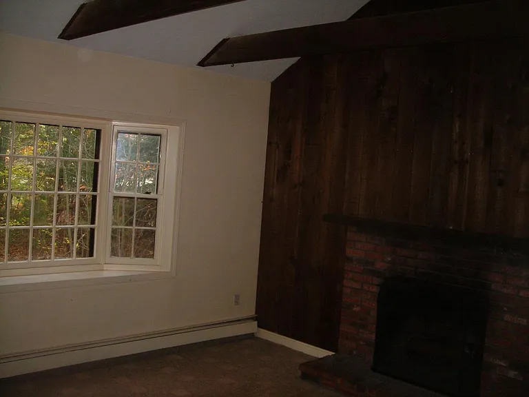 290 Center St #SINGLE FAM — Photo 7