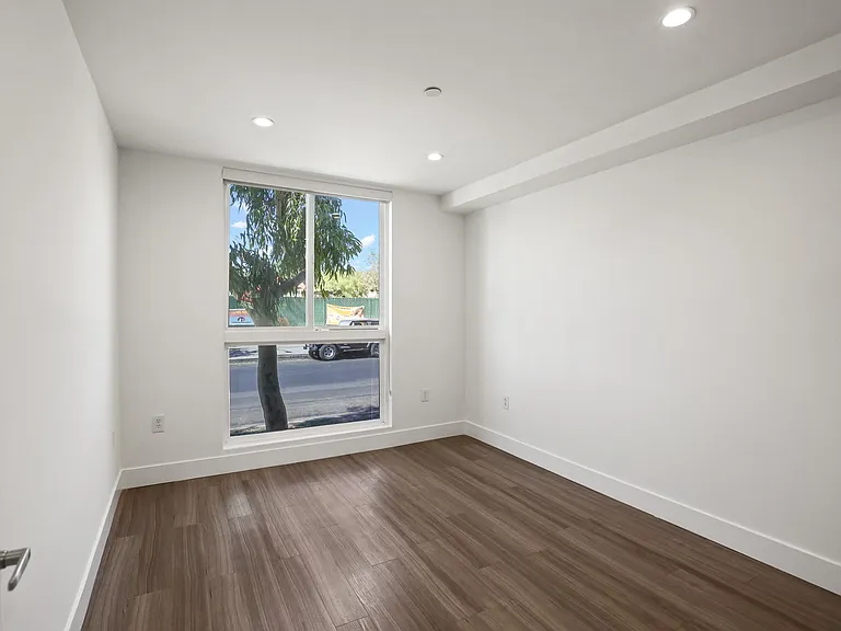 834 N Edinburgh Ave #G310 — Photo 27
