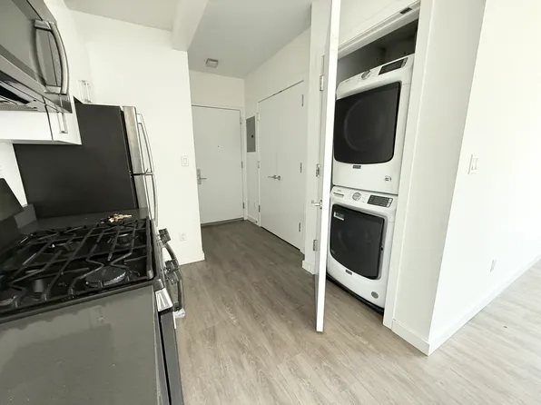 165 Vanderbilt Avenue image 7 of 10