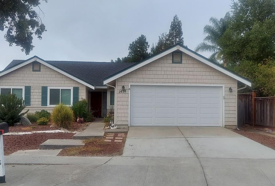 1st image of 1478 Bay Tree Dr