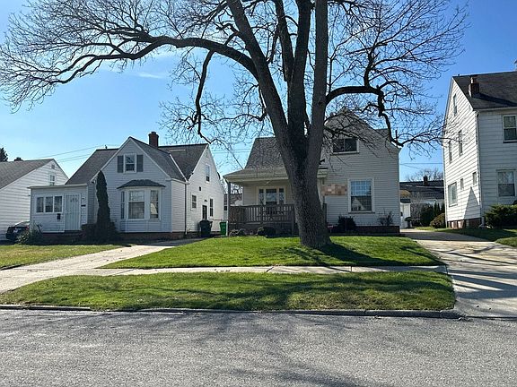 2nd image of 12404 Oak Park Blvd