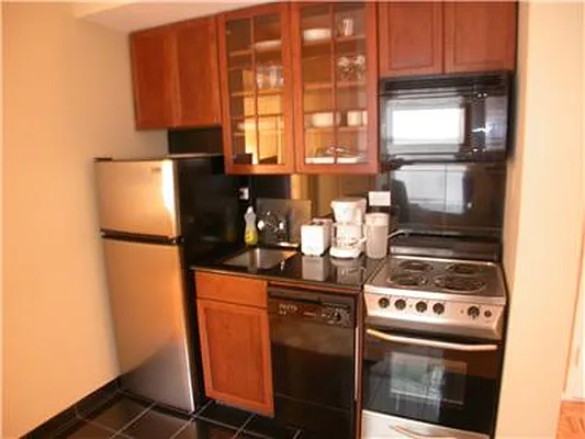 Rented by Empire State Properties | media 9